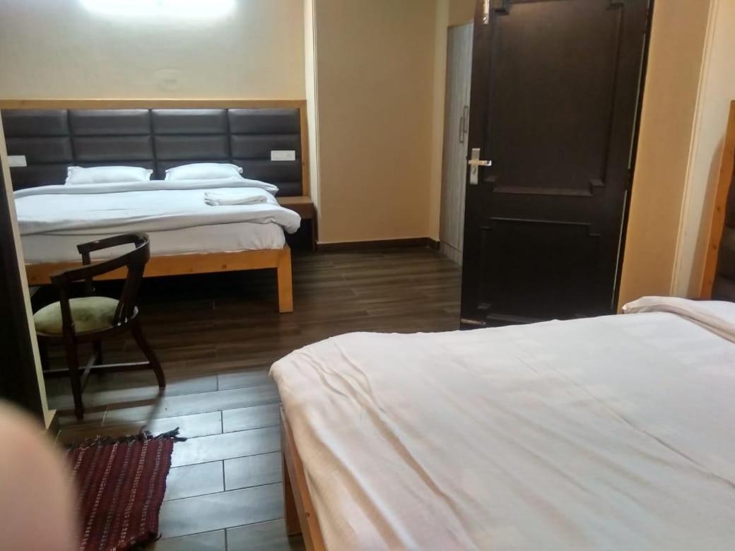 Aarika Homestay Shimla Eksteriør bilde